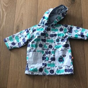 Toddler magnetic closure raincoat